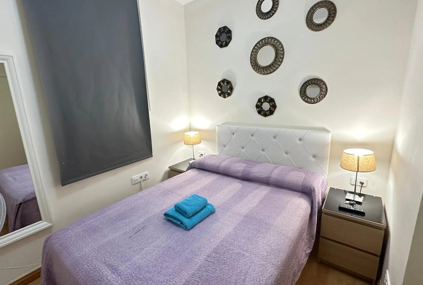 Rooms In Apartment Paris Βαρκελώνη