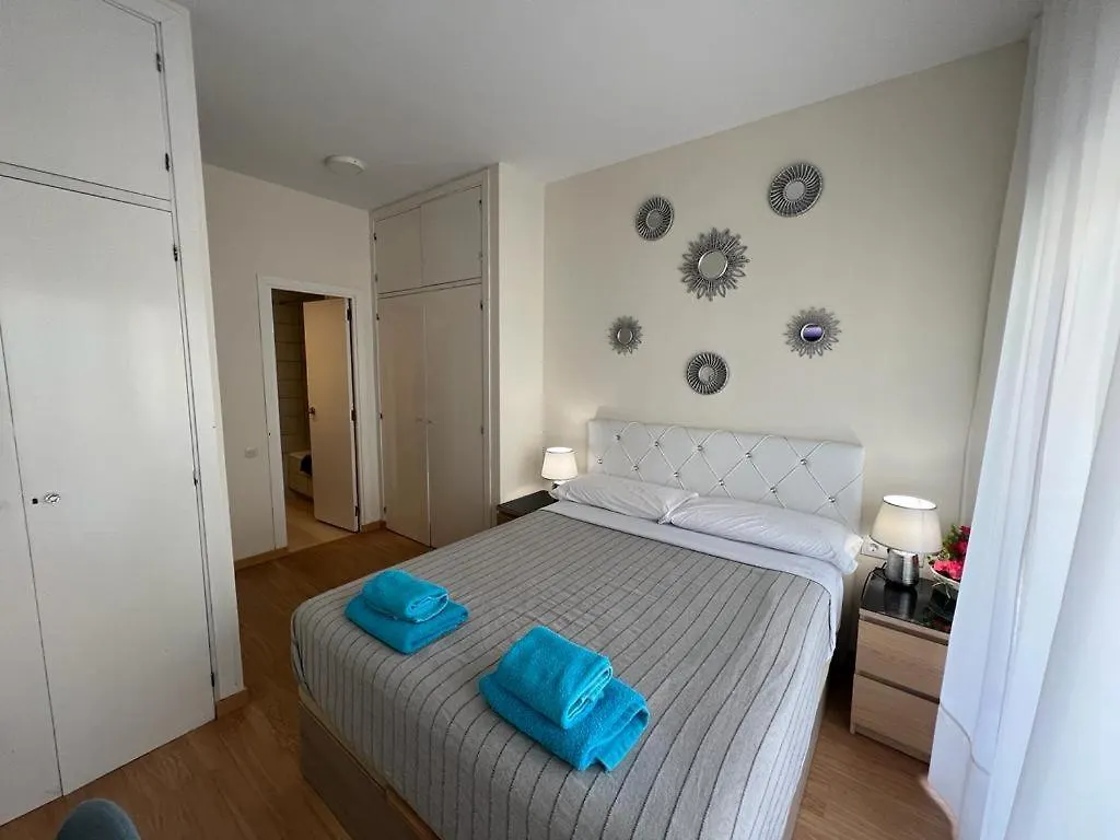 Rooms In Apartment Paris Βαρκελώνη